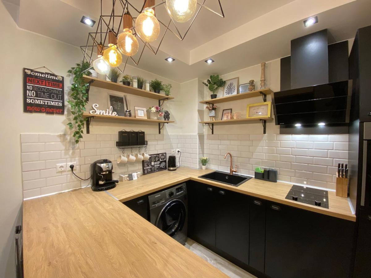 Habitat Sea View Apartment וארנה מראה חיצוני תמונה